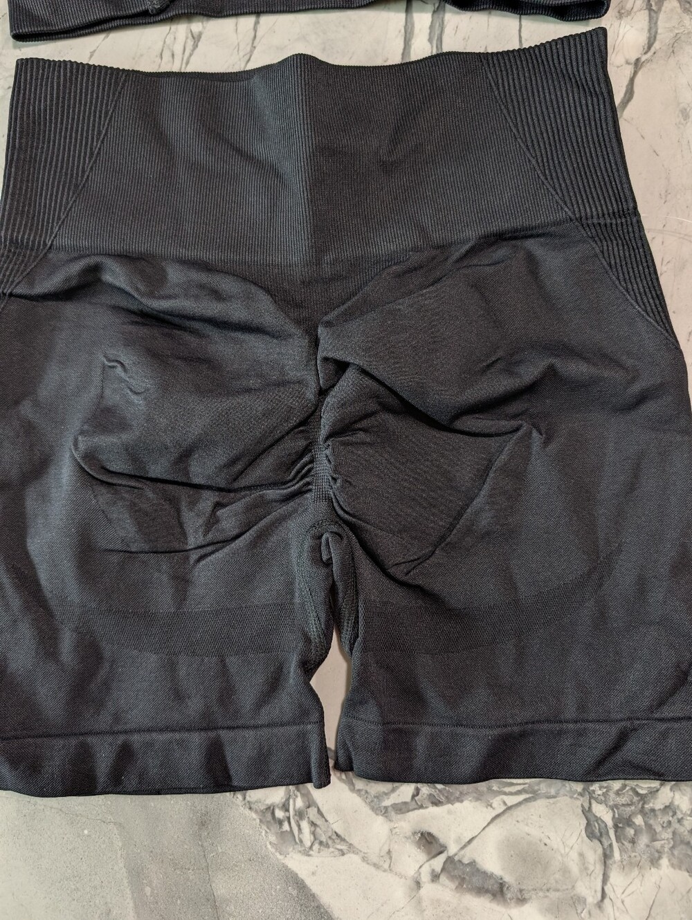 Alo High-Waist Black Short Bra Set Size Large - Picture 8 of 8